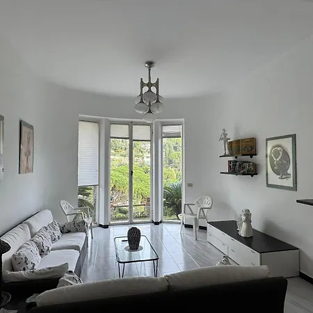 The Castle - In Con Splendido Giardino *